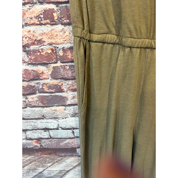 Tentree faux wrap short sleeve knit jumpsuit olive green women's size small - Picture 5 of 6